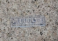 Etiquetas Degradable da roupa do vestuário TPU de 2mm com logotipo gravado molde