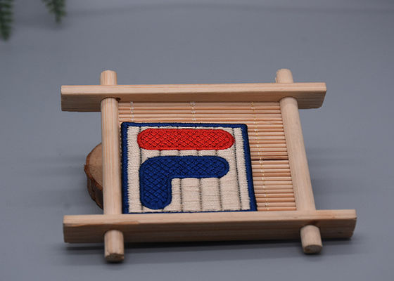 3D disse o remendo renovável feito sob encomenda do bordado do fio para vestuários